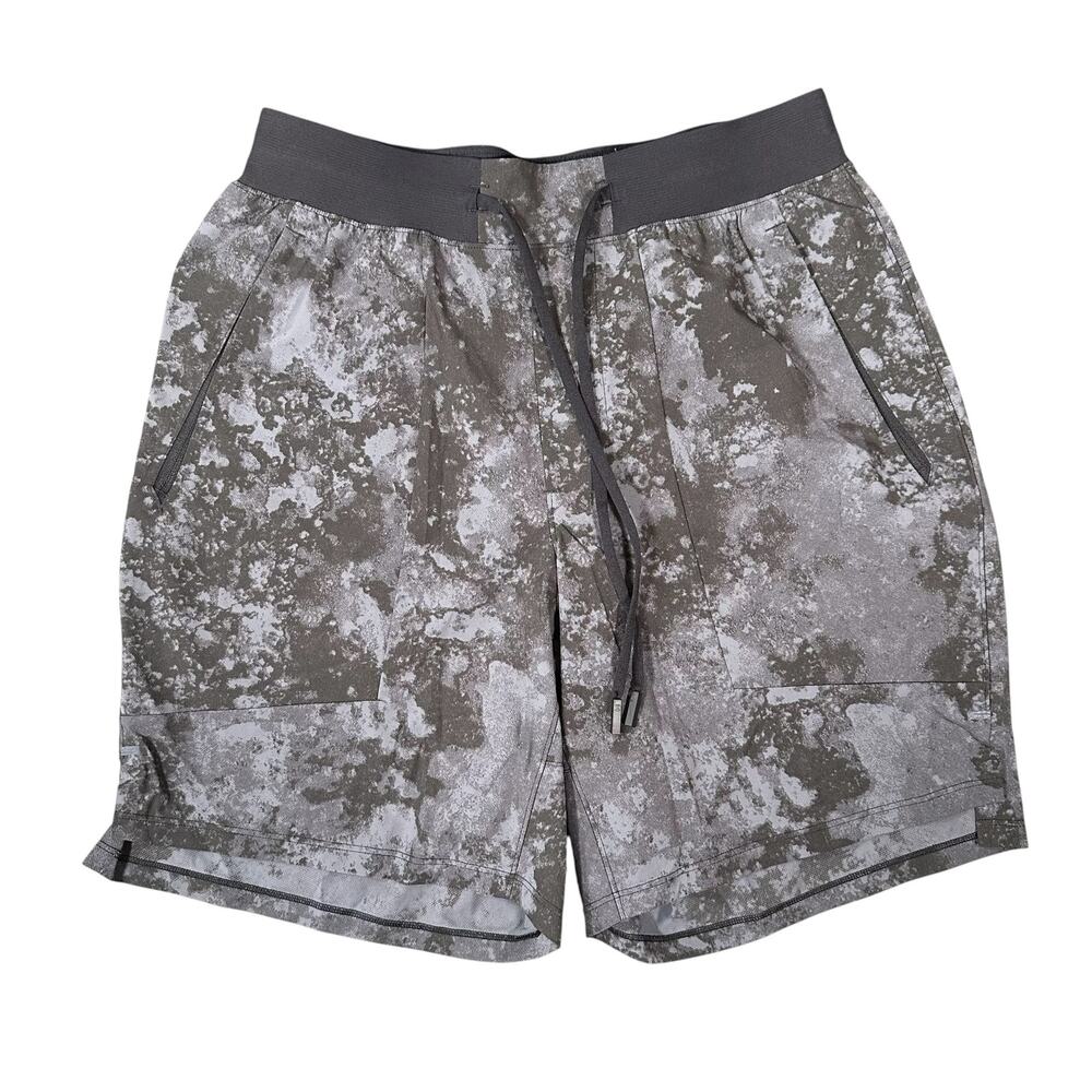 Lululemon Men's License to Train Linerless Shorts 7" Size S